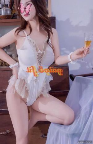 Hồng Nhung – ảnh