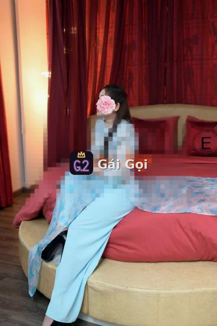 Ngọc Sam – Gợi cảm, không vội vàng – Gọi là có – Tân Phú, Sài Gòn – ảnh 4