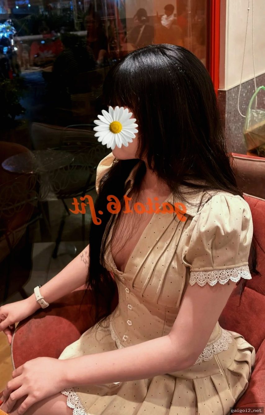 Tina 2004 – Mắt đẹp, vui vẻ – Nhắn ngay – Quận 8, Sài Gòn – ảnh 4