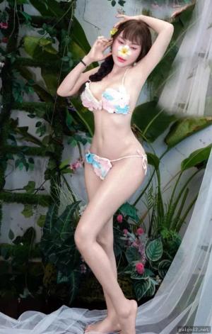 Huyền Trang – ảnh