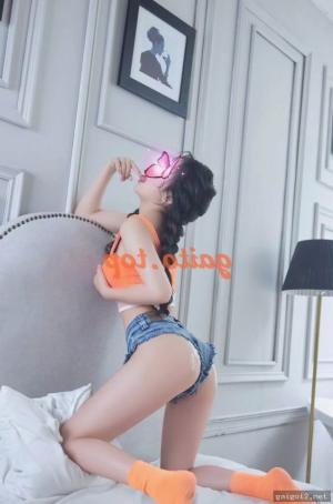 Huyền Trinh – ảnh