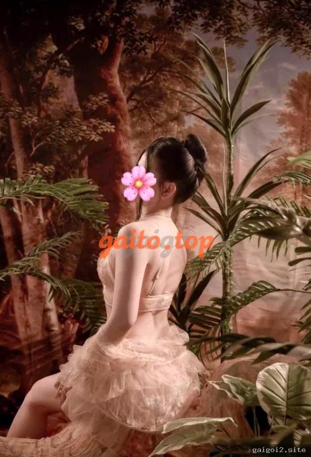Ely Bông Hồng – Cực xinh, bú liếm giỏi – Triển ngay – Bình Tân, Sài Gòn – ảnh 4
