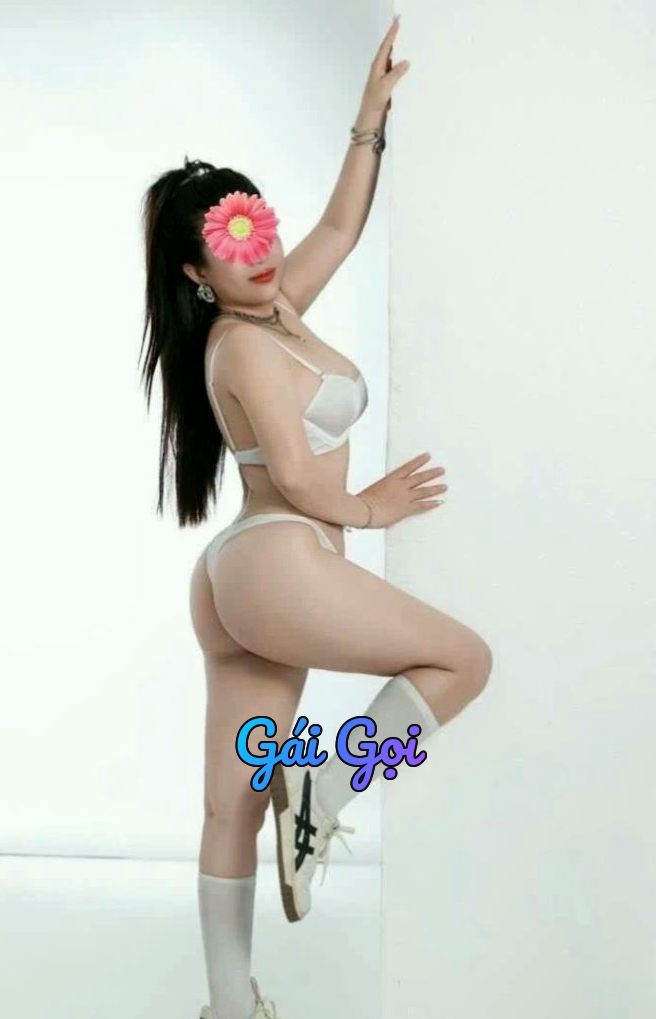 Thu Trang Cực – Nóng bỏng, bú liếm giỏi – Gọi là có – Quận 9, Sài Gòn – ảnh 2