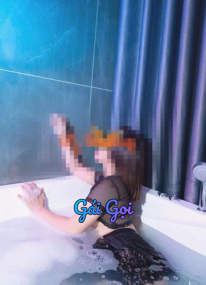Đan Trinh – gái gọi Dĩ An